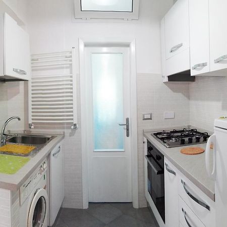 Ferrando Apartment Леванто Екстериор снимка