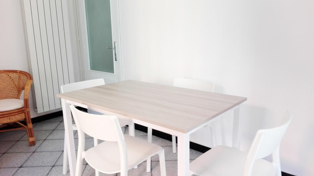 Ferrando Apartment Леванто Екстериор снимка